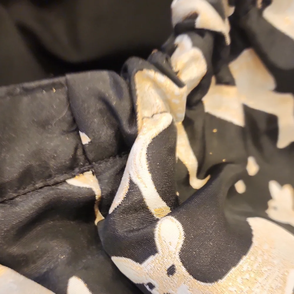 Gymboree Black and Cream Bubble Mini Skirt